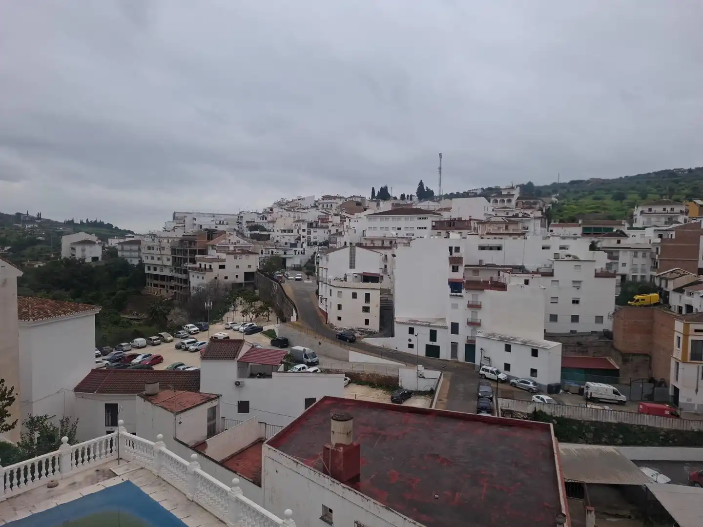 Vista exterior de Casa o xalet en venda en Tolox amb Terrassa