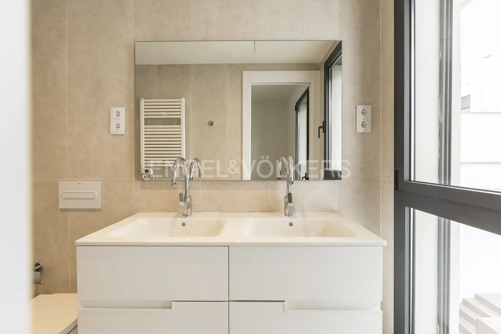 Bany de Apartament en venda en Barcelona amb Aire condicionat, Calefacció i Jardí privat