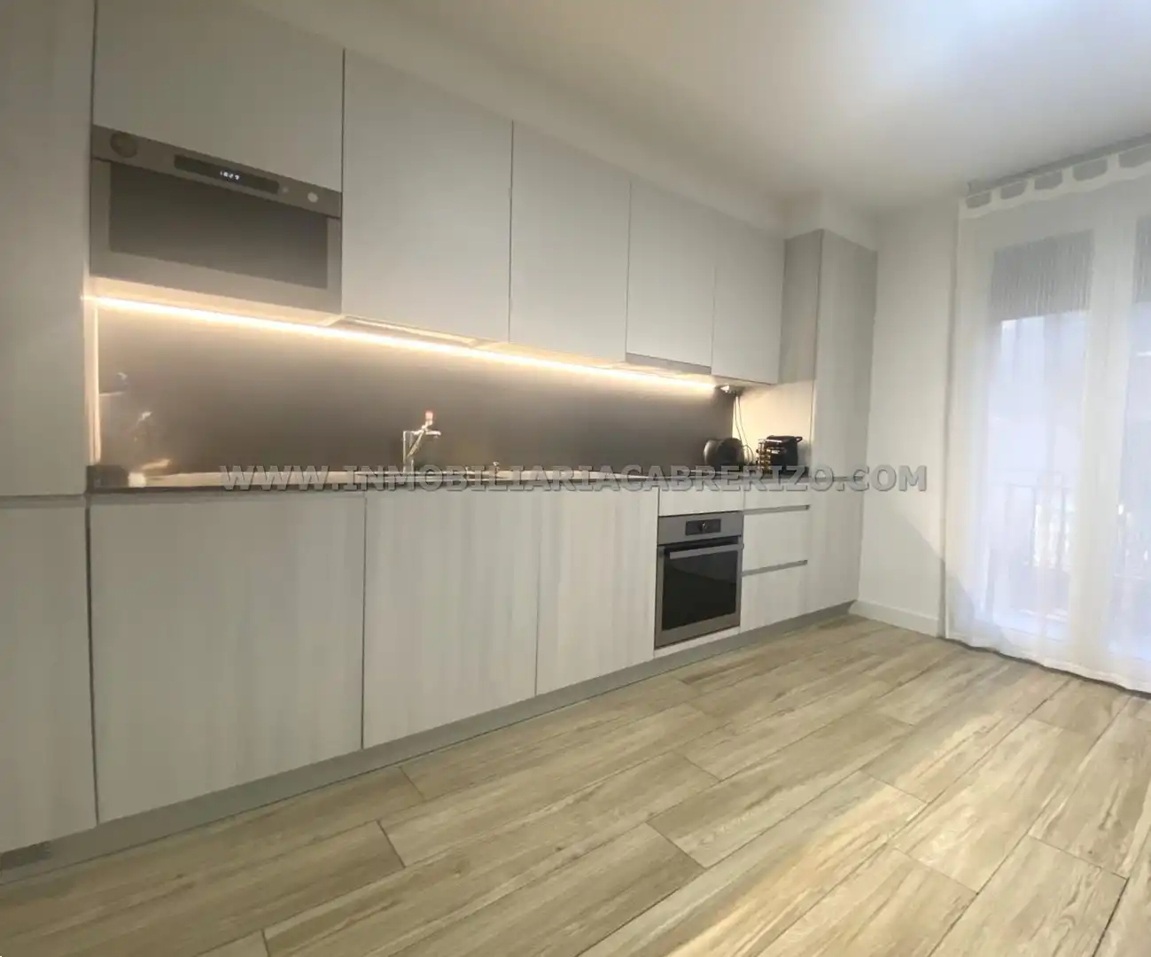 Kitchen of Flat for sale in  Pamplona / Iruña  with Heating, Furnished and Oven