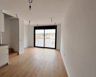 Living room of Flat to rent in Girona Capital  with Air Conditioner and Terrace