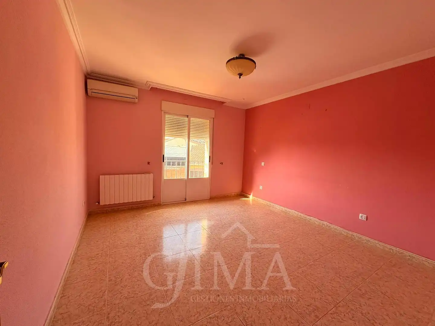 Dormitori de Casa adosada en venda en Alcolea de Calatrava amb Calefacció