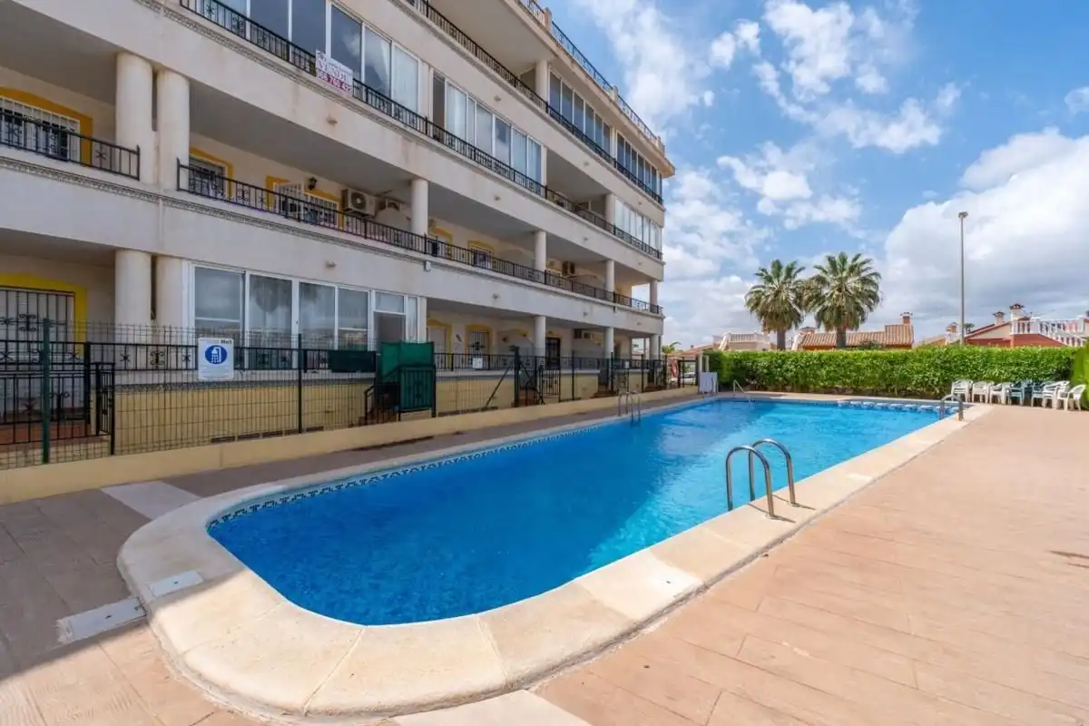 Apartament amb piscina en venda a Orihuela Costa, imagen 12