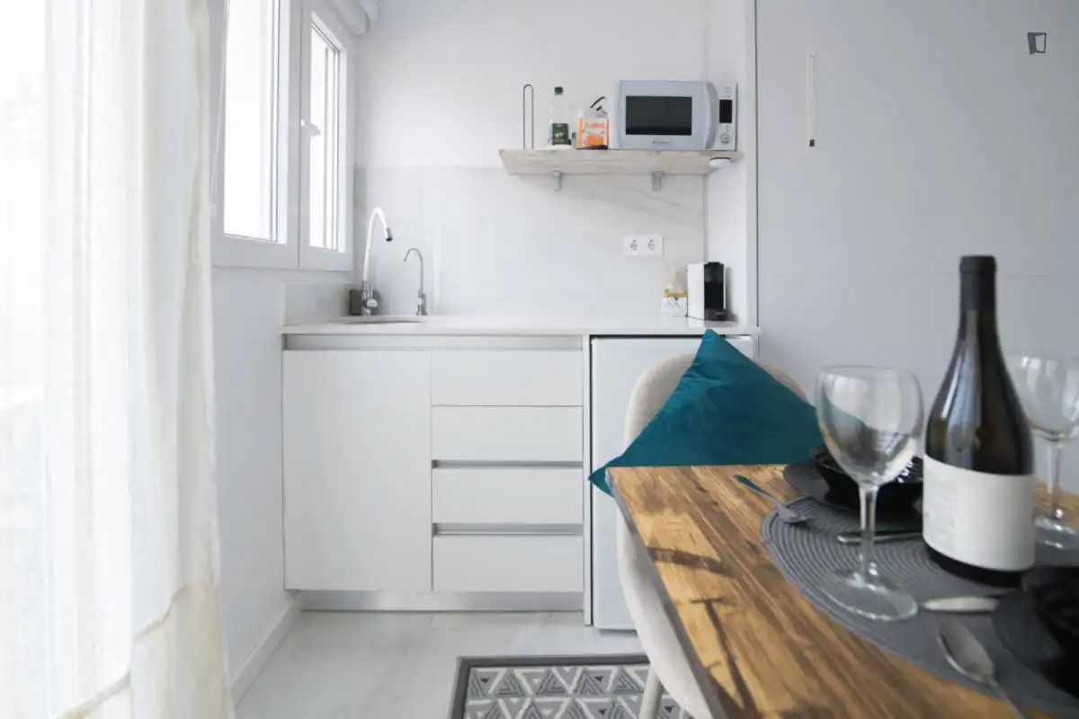 Study for rent in Natzaret