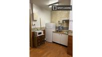 Kitchen of Flat to rent in L'Hospitalet de Llobregat  with Air Conditioner, Heating and Furnished