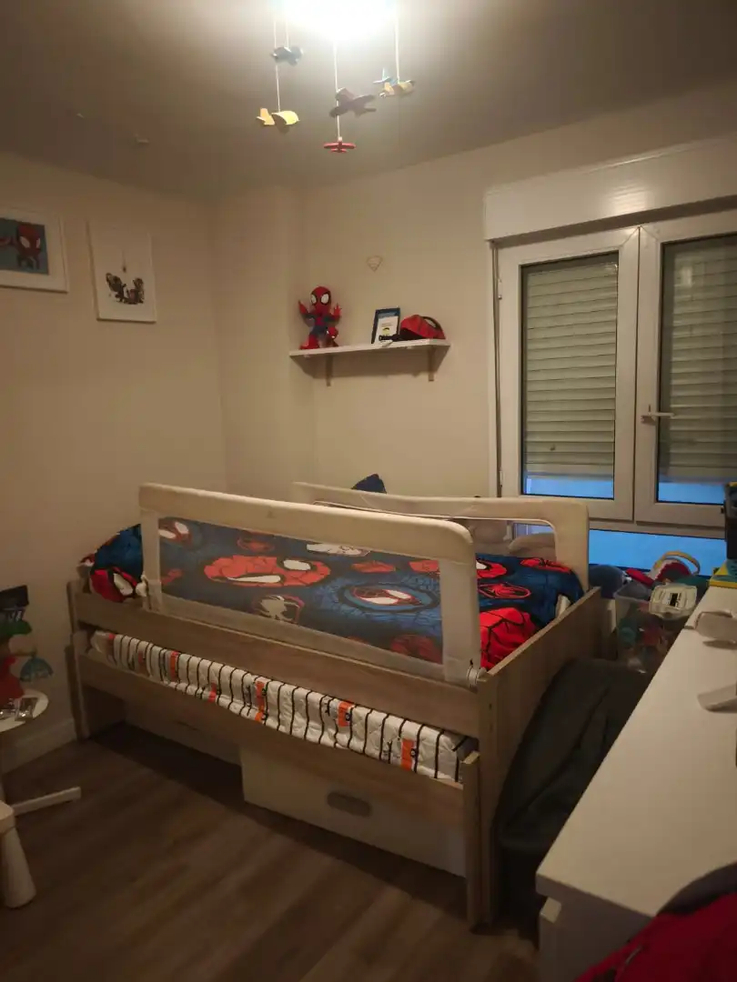 Habitación de Piso en venta en Melilla con Aire acondicionado, Terraza y Trastero