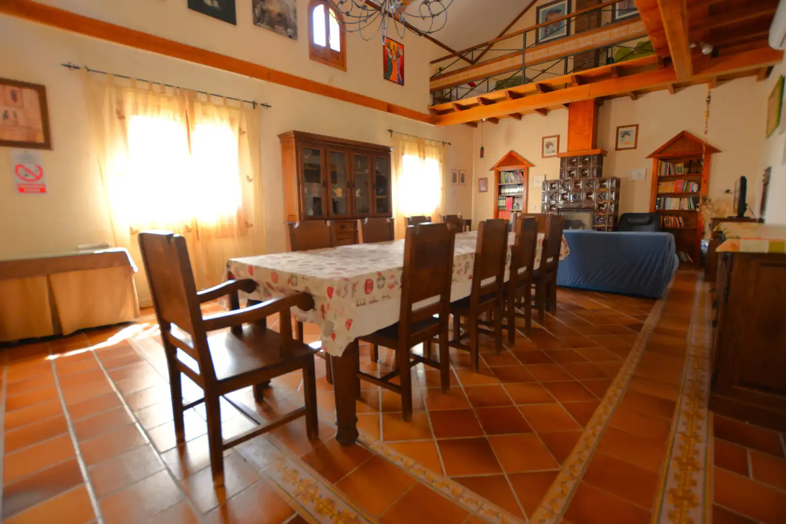Comedor de Casa o chalet en venta en Guillena con Aire acondicionado, Calefacción y Jardín privado