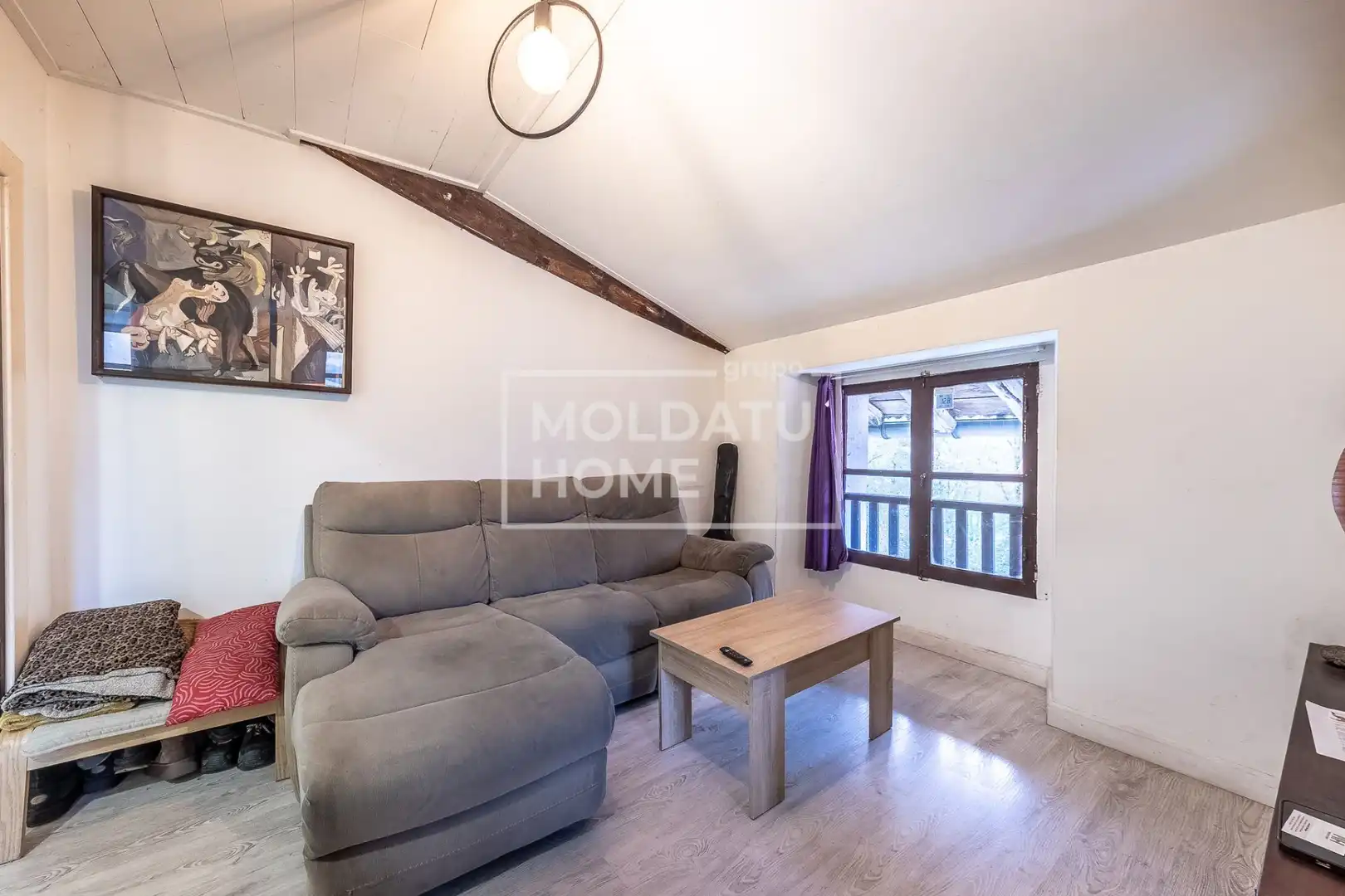 Sala de estar de Piso en venta en Orozko con Calefacción