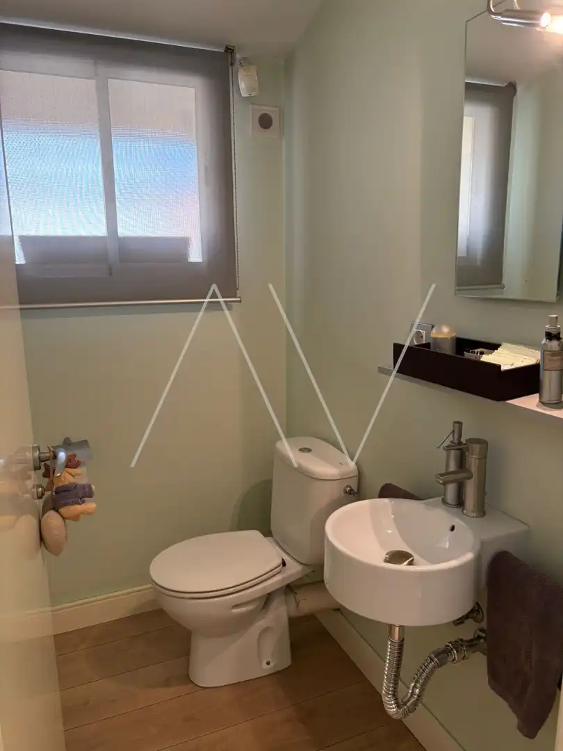 Baño de Dúplex en venta en Sabadell con Aire acondicionado, Calefacción y Terraza