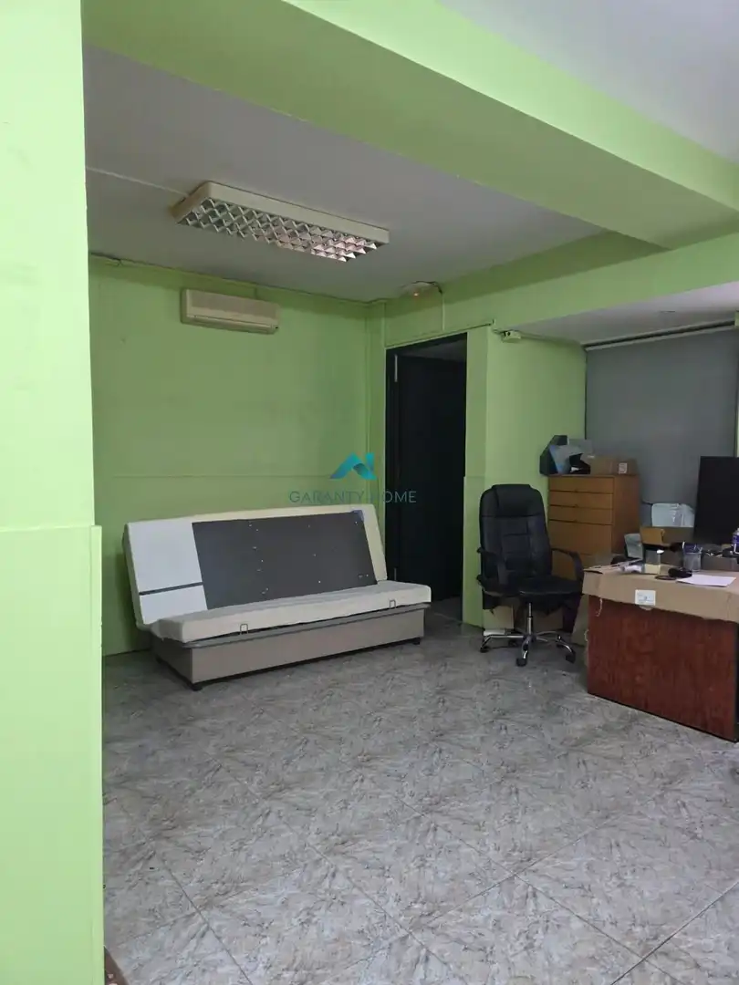Commercial properties for sale in Leganés  with Air Conditioner