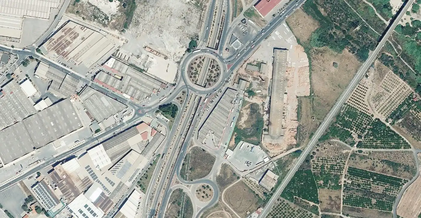 Nau industrial en venda a Piscinas, imagen 7