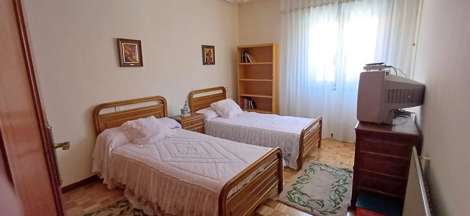 Bedroom of Flat for sale in Mieres (Asturias)  with Heating, Storage room and Swimming Pool
