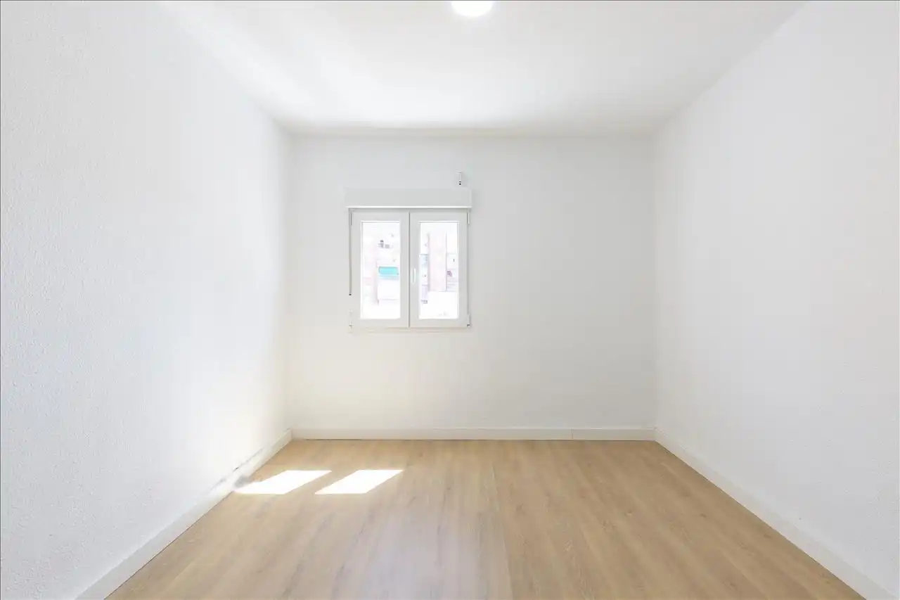 Habitación de Piso en venta en Madrid