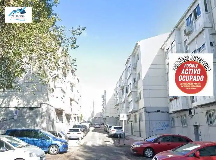Vista exterior de Piso en venta en Coslada