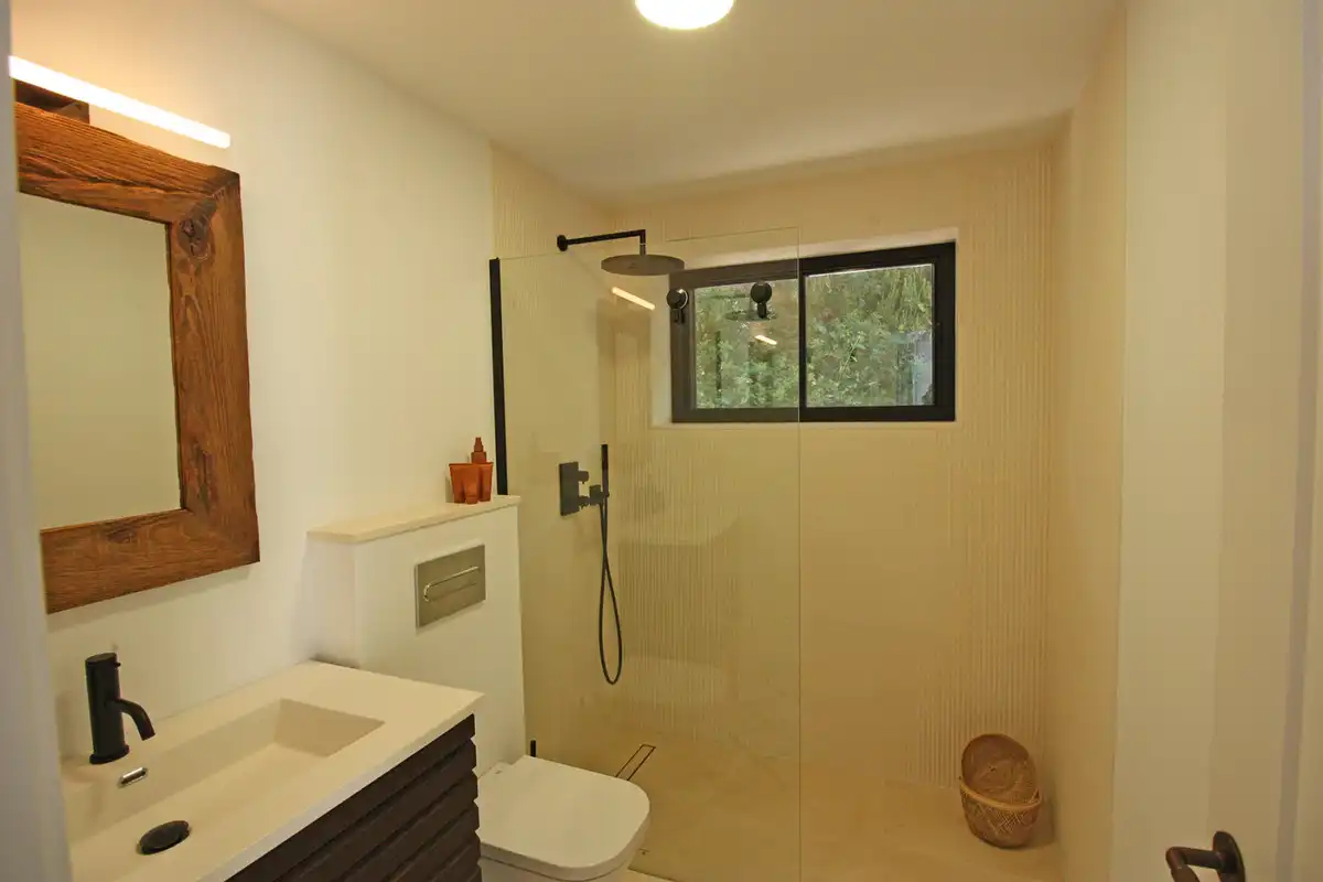 Baño de Casa o chalet en venta en Benalmádena con Aire acondicionado, Calefacción y Jardín privado
