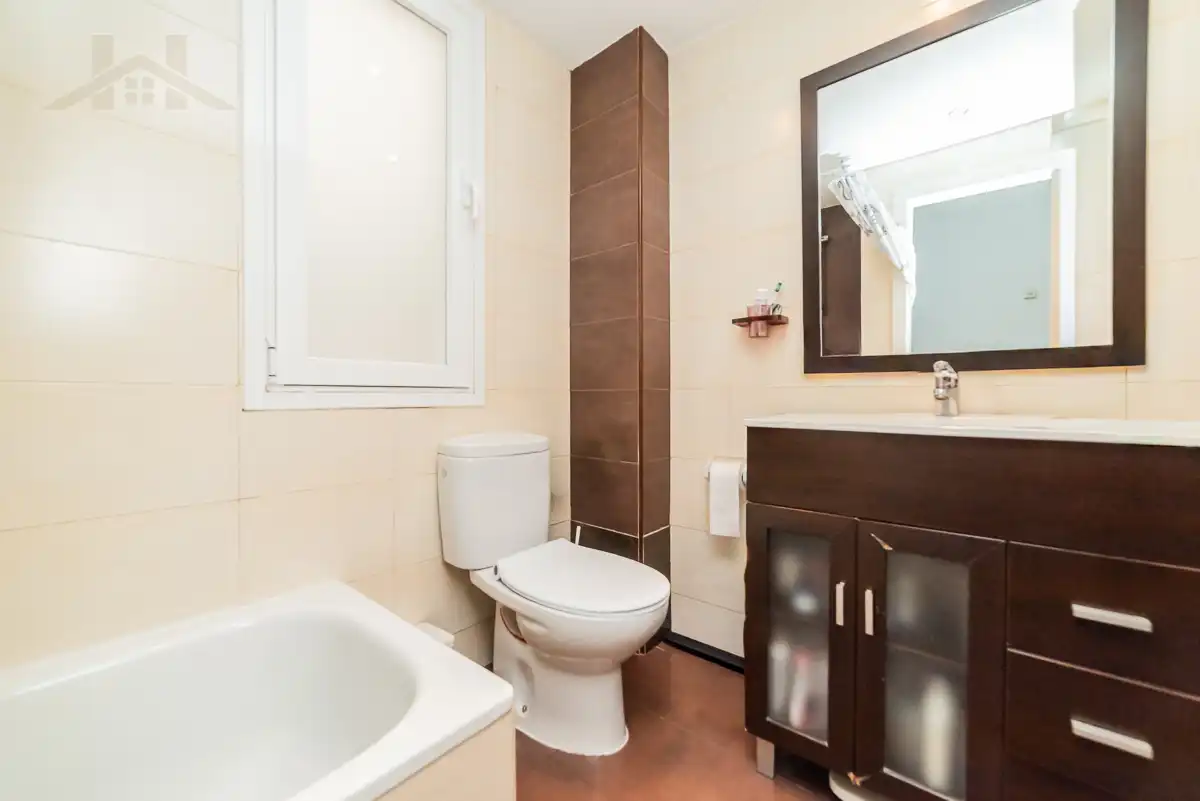 Bathroom of Flat for sale in Pinto  with Heating