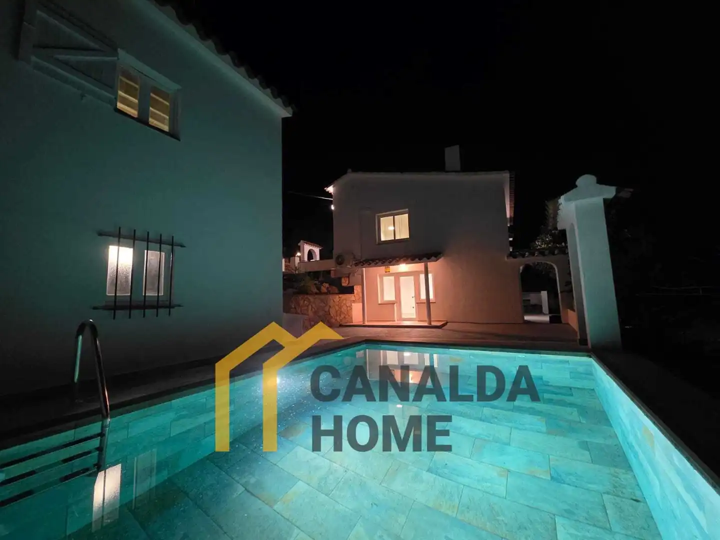 Vista exterior de Casa o chalet en venta en Sant Feliu de Guíxols con Aire acondicionado, Calefacción y Jardín privado