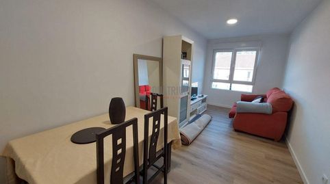 Foto 4 de Piso de alquiler en Avenida Rosalía de Castro, O Milladoiro, Ames