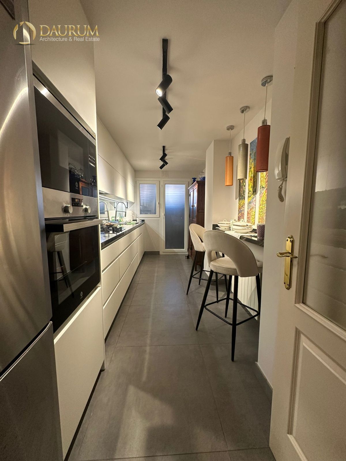 Kitchen of Flat for sale in Bormujos  with Air Conditioner, Heating and Terrace