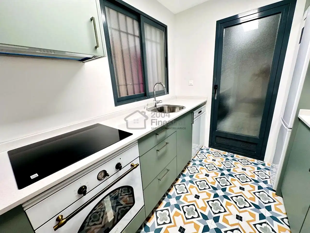 Kitchen of Flat for rent in Benidorm  with Terrace, Furnished and Community pool