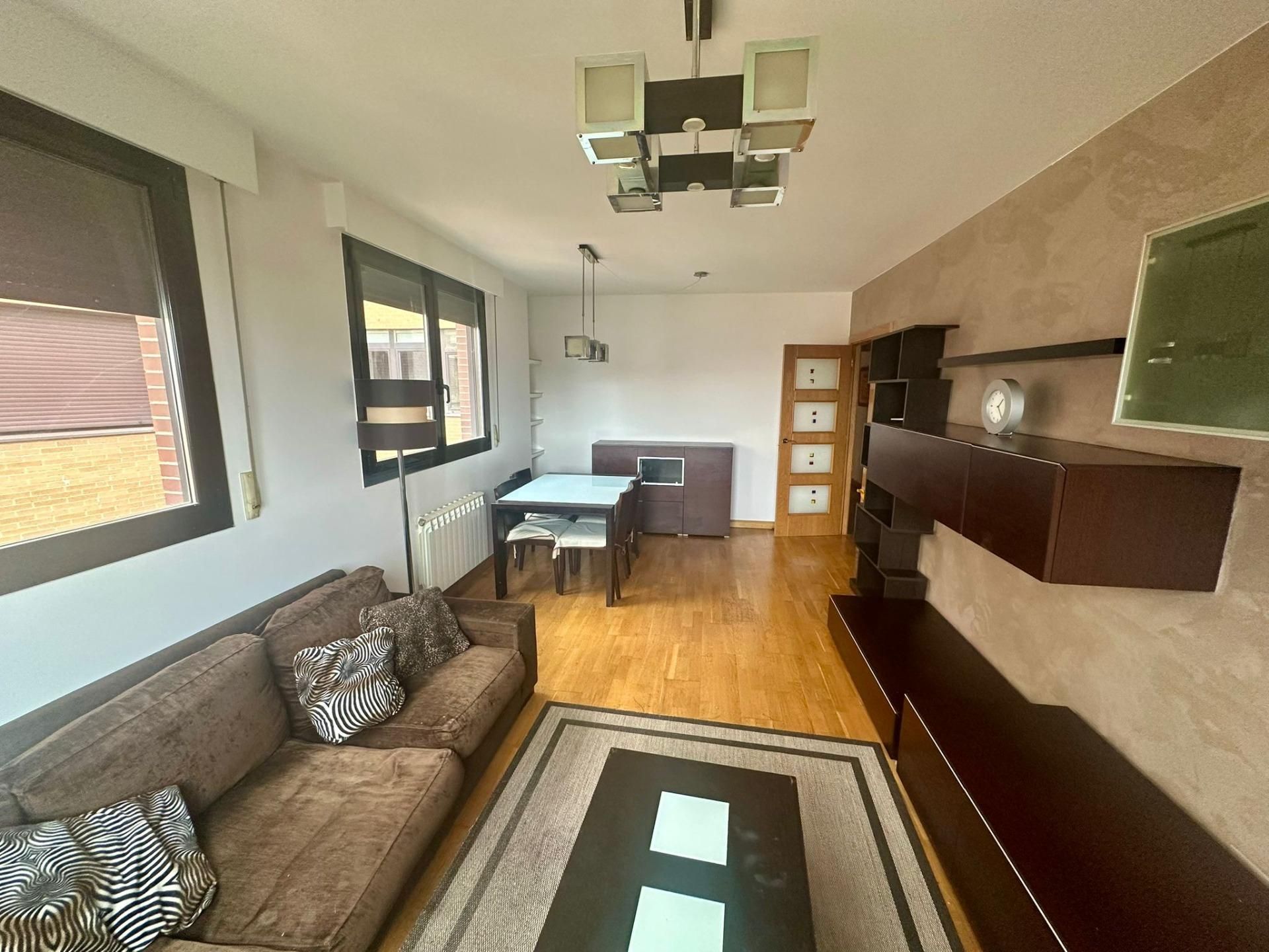 Piso de alquiler en Plantío - Alcampo