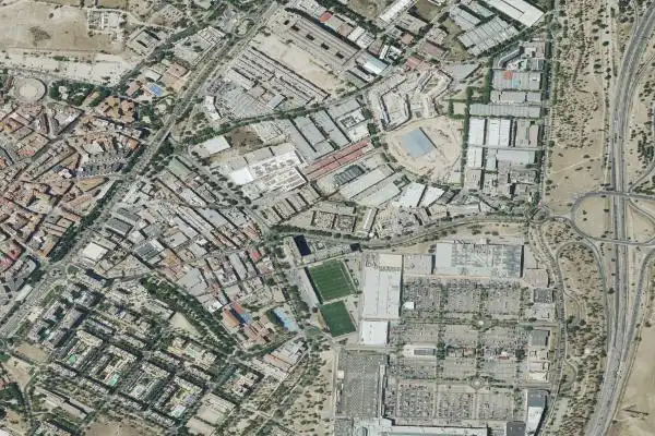 Local comercial en venta en Polígono Industrial Sur, imagen 6
