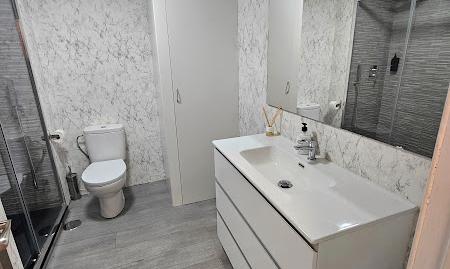 Foto 3 de Piso de alquiler en Parque Ayala - Jardín de la Abadía - Huelín, Málaga Capital