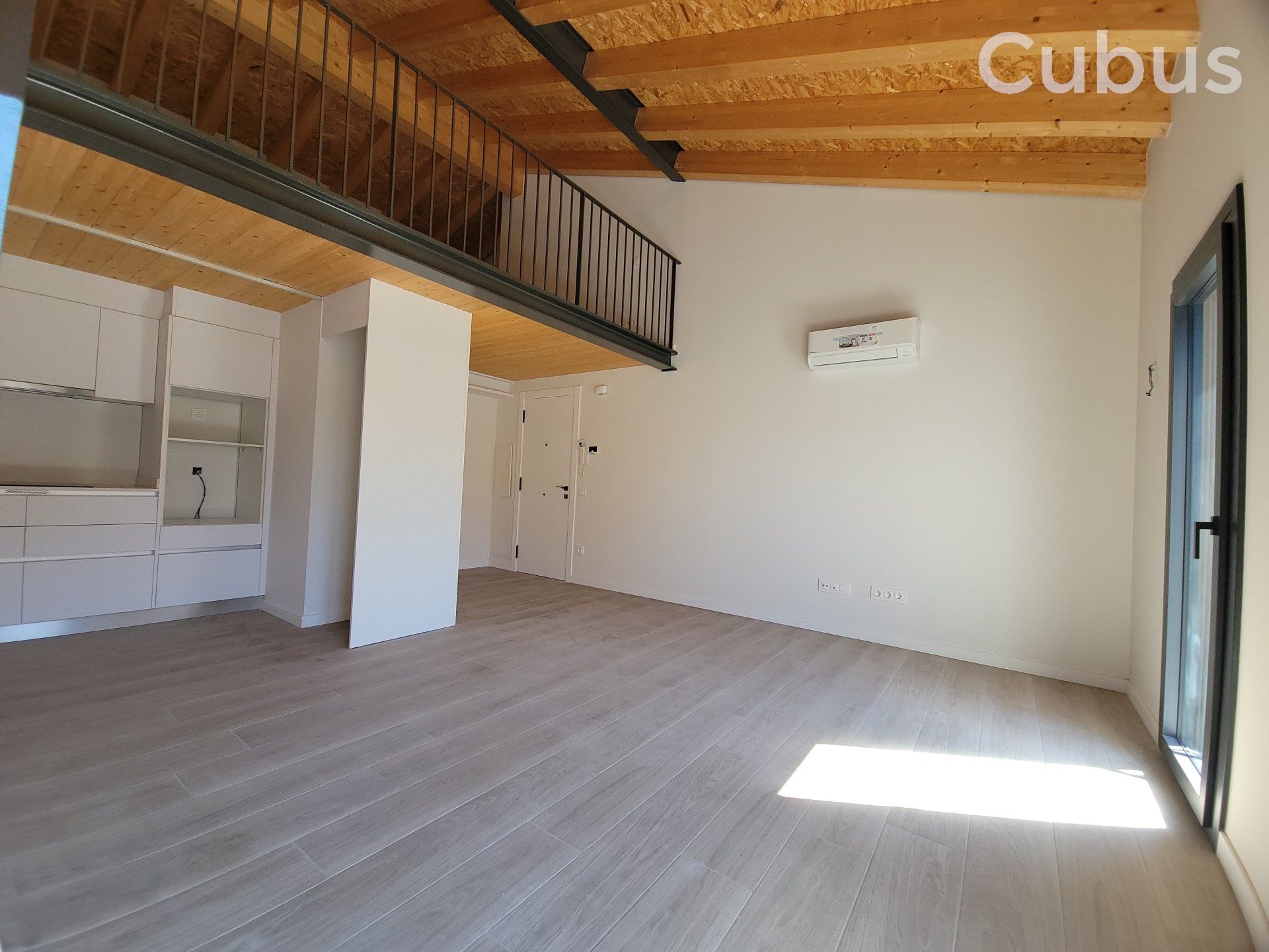 Flat for sale in Olot  with Air Conditioner, Heating and Balcony
