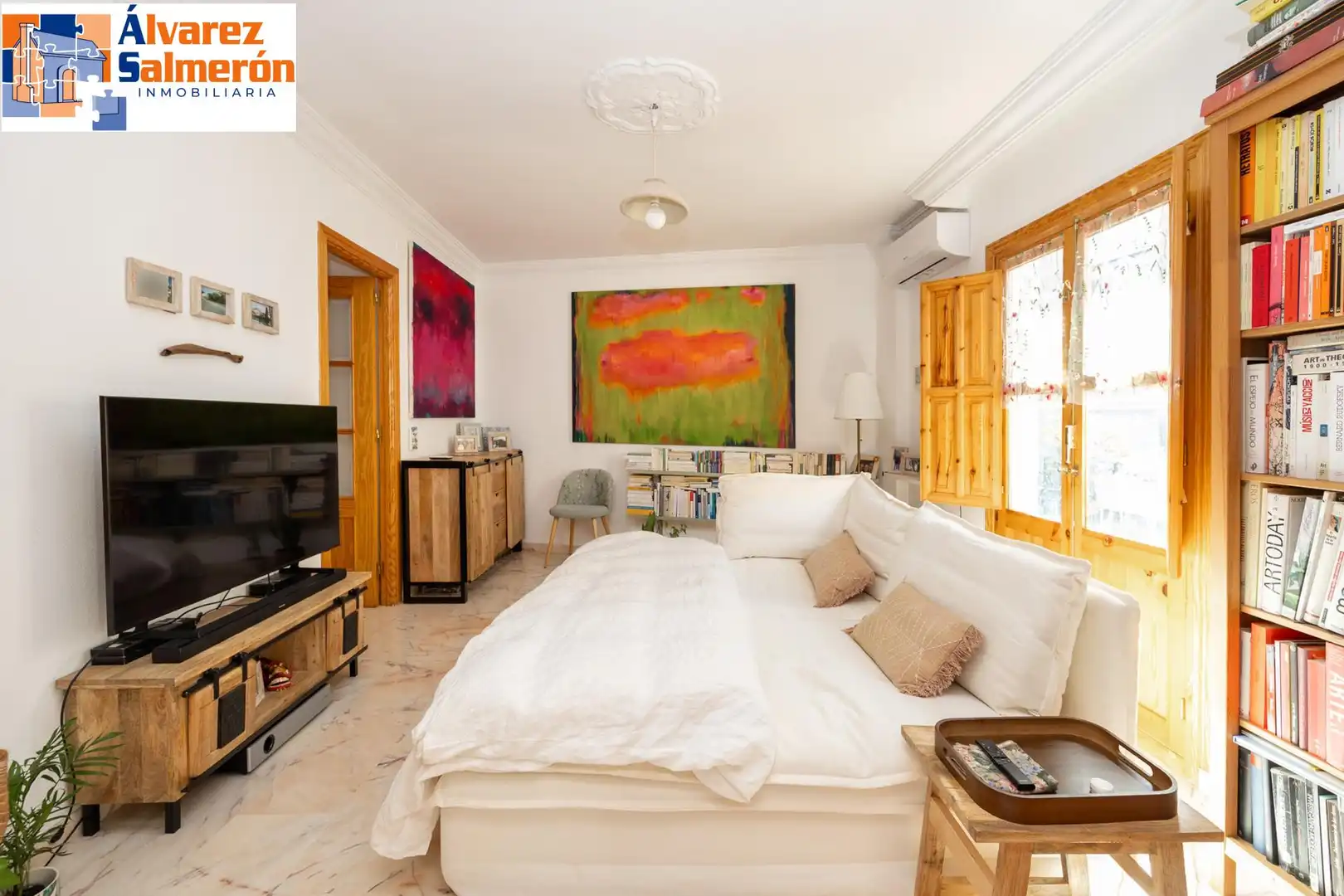 Dormitori de Apartament en venda en Granada