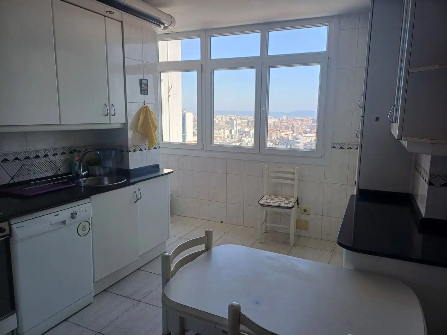 Kitchen of Flat for sale in A Coruña Capital   with Heating, Terrace and Storage room