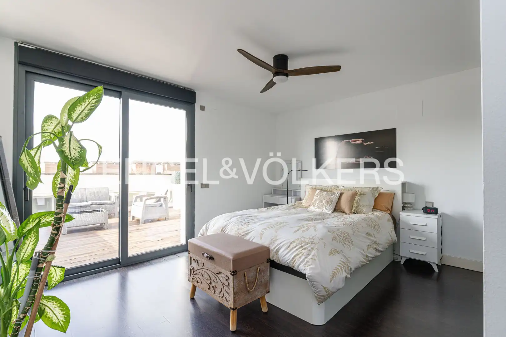 Bedroom of Detached homes for sale in Valdemoro  with Air Conditioner, Heating and Private garden