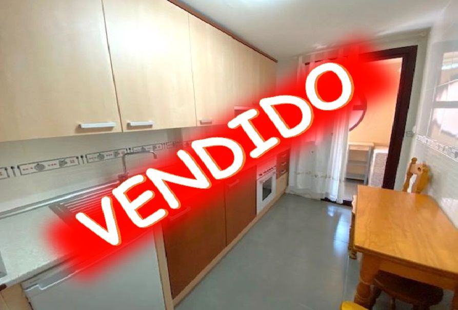 Cocina de Piso en venta en Azuqueca de Henares con Aire acondicionado, Calefacción y Amueblado
