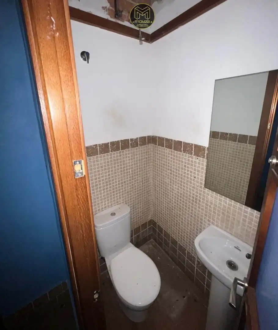 Badezimmer von Geschaftsraum zum Verkauf in Jaén