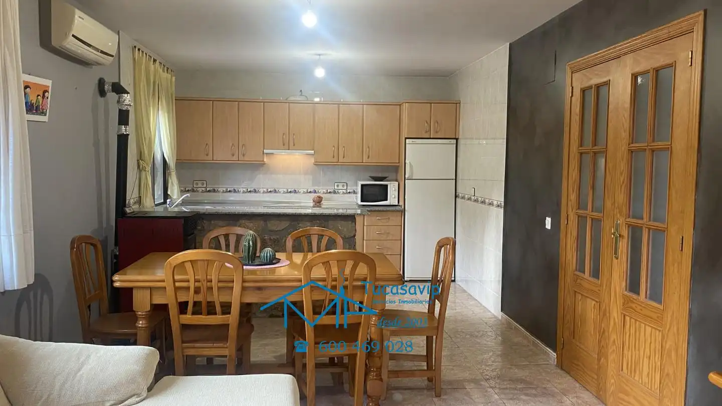 Houses for sale in El Tiemblo