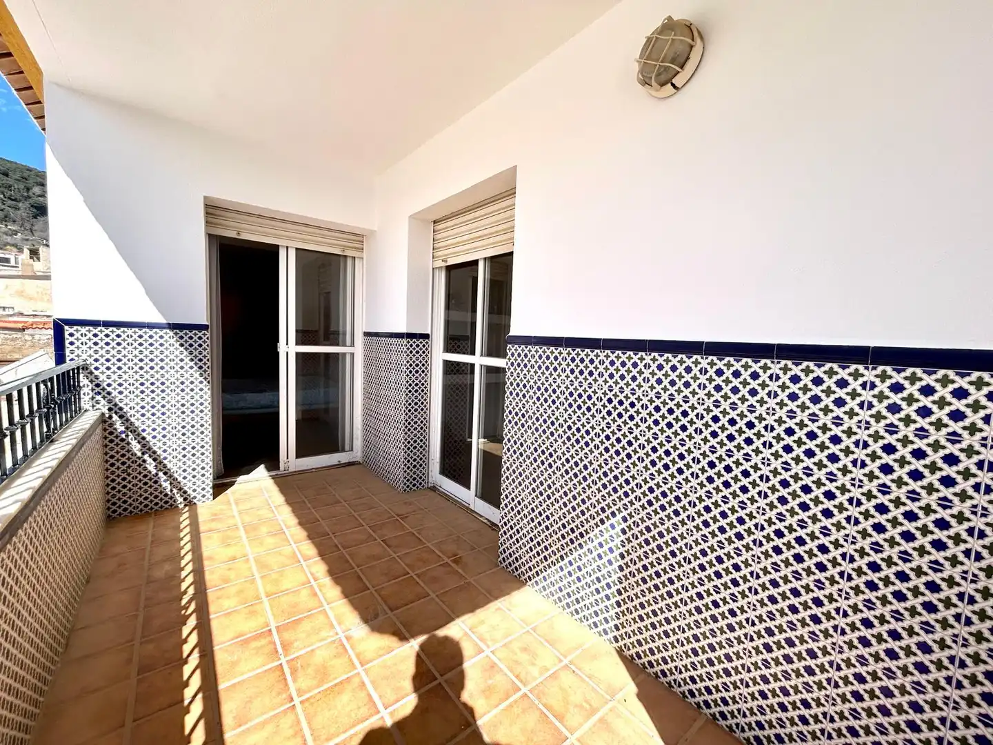 Vista exterior de Casa adosada en venta en Paterna del Río con Calefacción, Terraza y Trastero