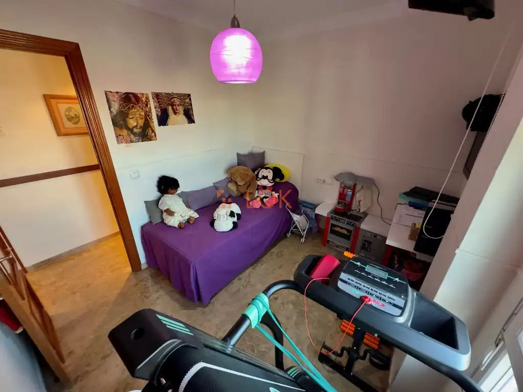 Habitación de Piso en venta en Málaga con Aire acondicionado, Jardín privado y Terraza
