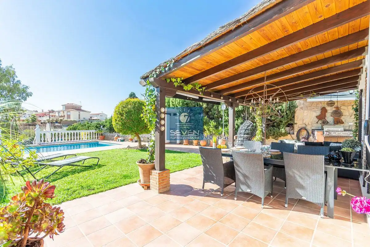 Terrace of Houses for rent in Almuñécar  with Air Conditioner, Heating and Private garden