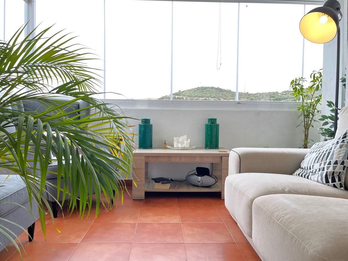 Sala d'estar de Àtic en venda en Estepona amb Aire condicionat, Calefacció i Terrassa