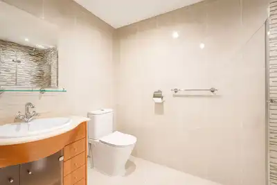 Detached house with pool for sale in Hipódromo - Cerrado del Águila, imagen 34