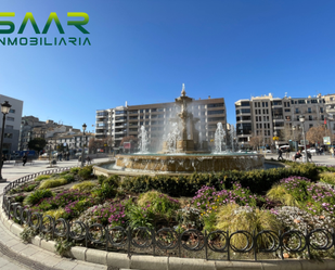 Exterior view of Flat for sale in  Granada Capital