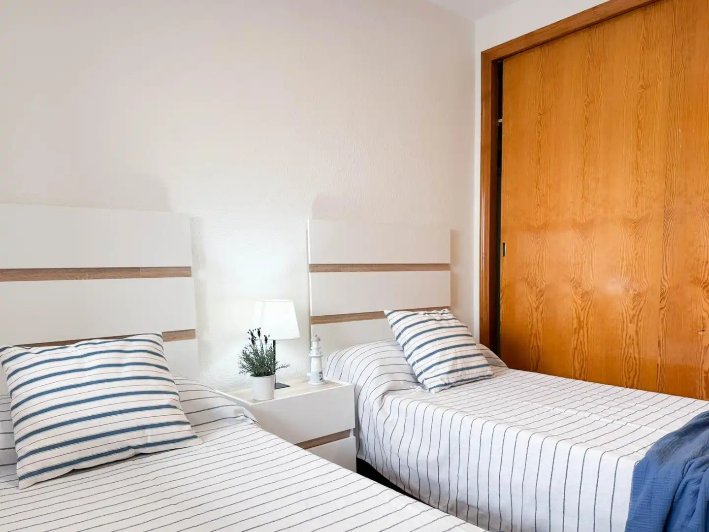 Habitación de Apartamento de alquiler en Playa de Gandia