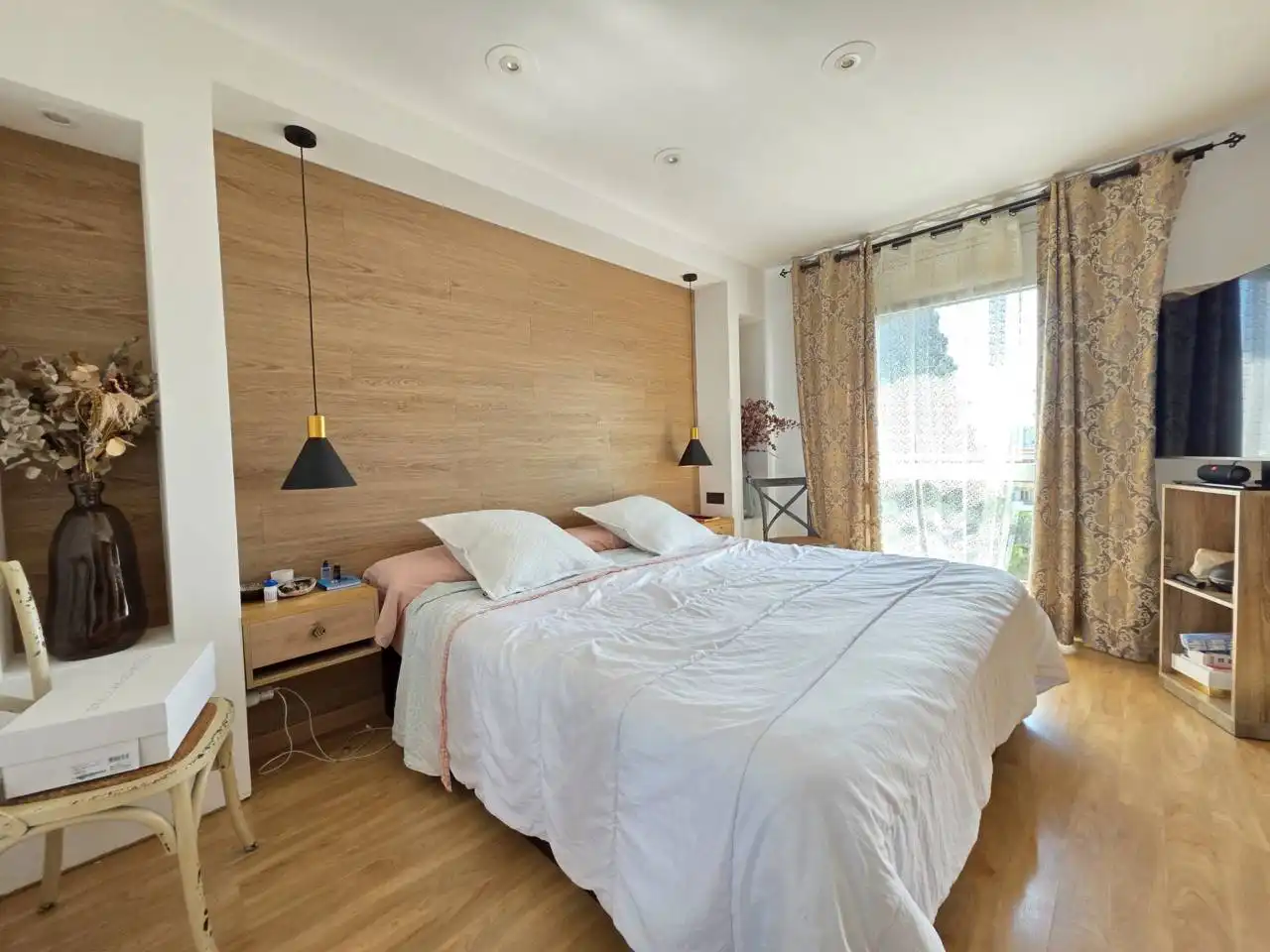Habitación de Ático en venta en Mataró con Aire acondicionado, Calefacción y Terraza