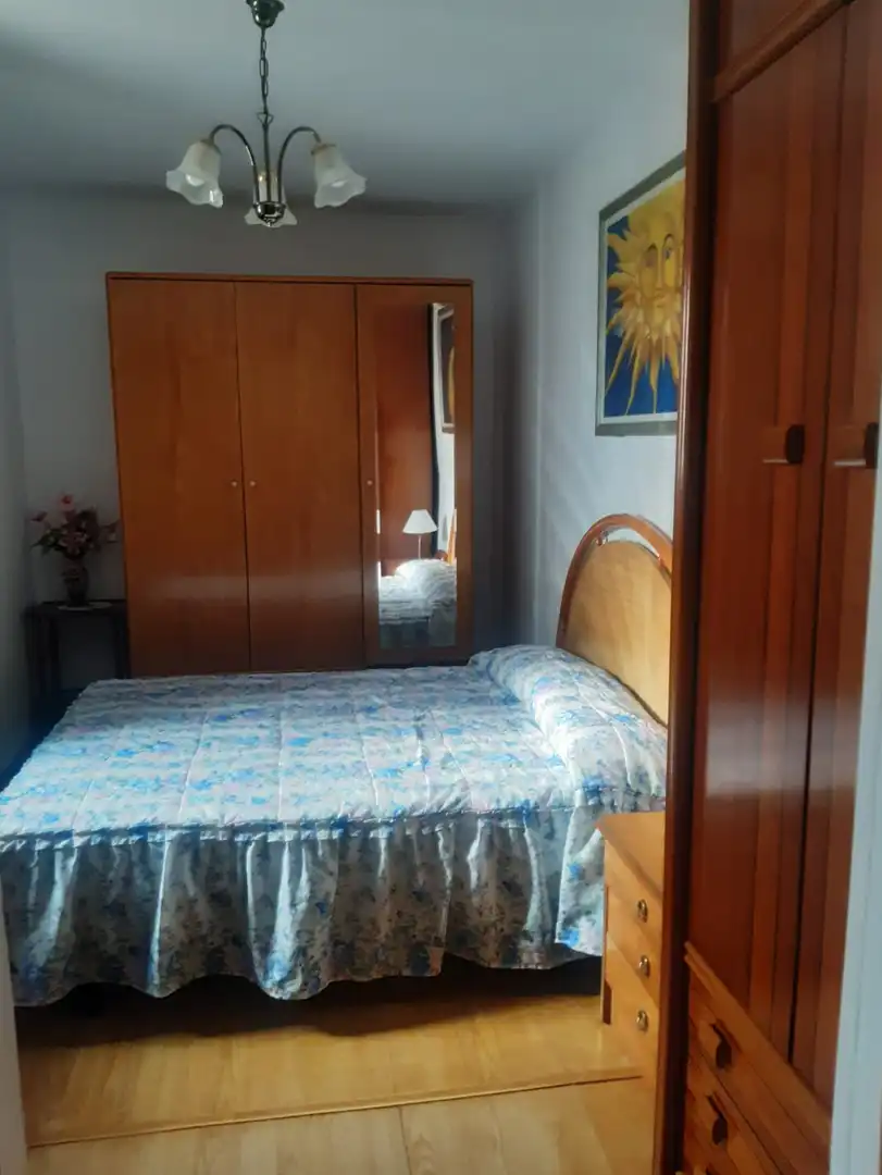 Habitación de Piso de alquiler en Sotés con Calefacción y Amueblado