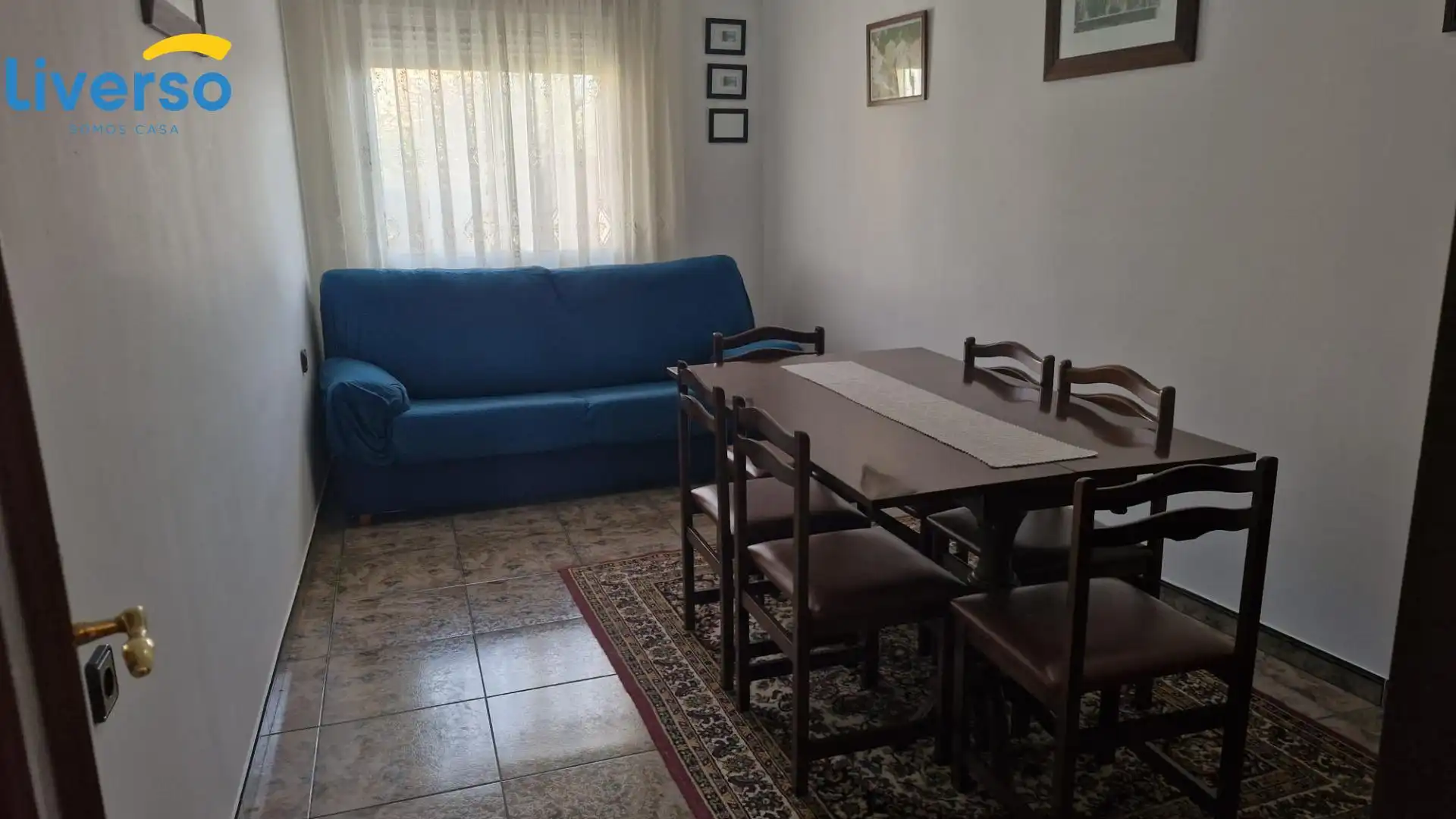 Sala d'estar de Finca rústica en venda en Huerta de Rey amb Calefacció, Moblat i Balcó