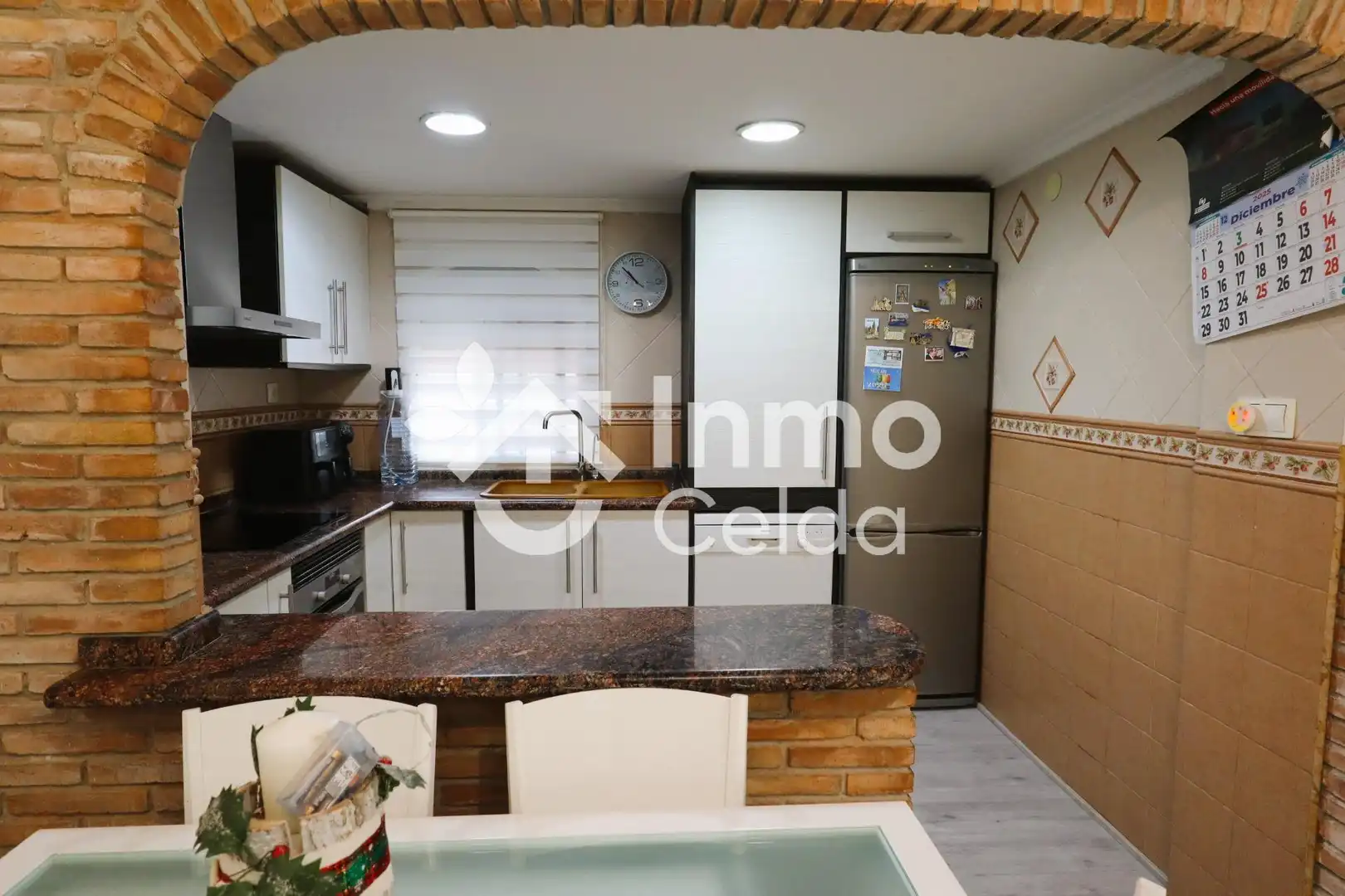 Cocina de Casa o chalet en venta en Chiva con Aire acondicionado, Calefacción y Jardín privado
