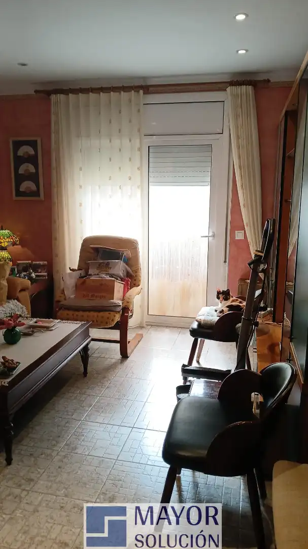 Sala de estar de Piso en venta en Ullà con Jardín privado, Terraza y Amueblado