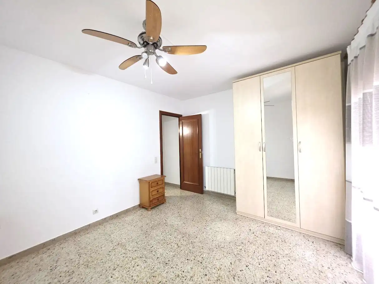 Dormitori de Pis en venda en Castellar del Vallès amb Calefacció, Parquet i Forn