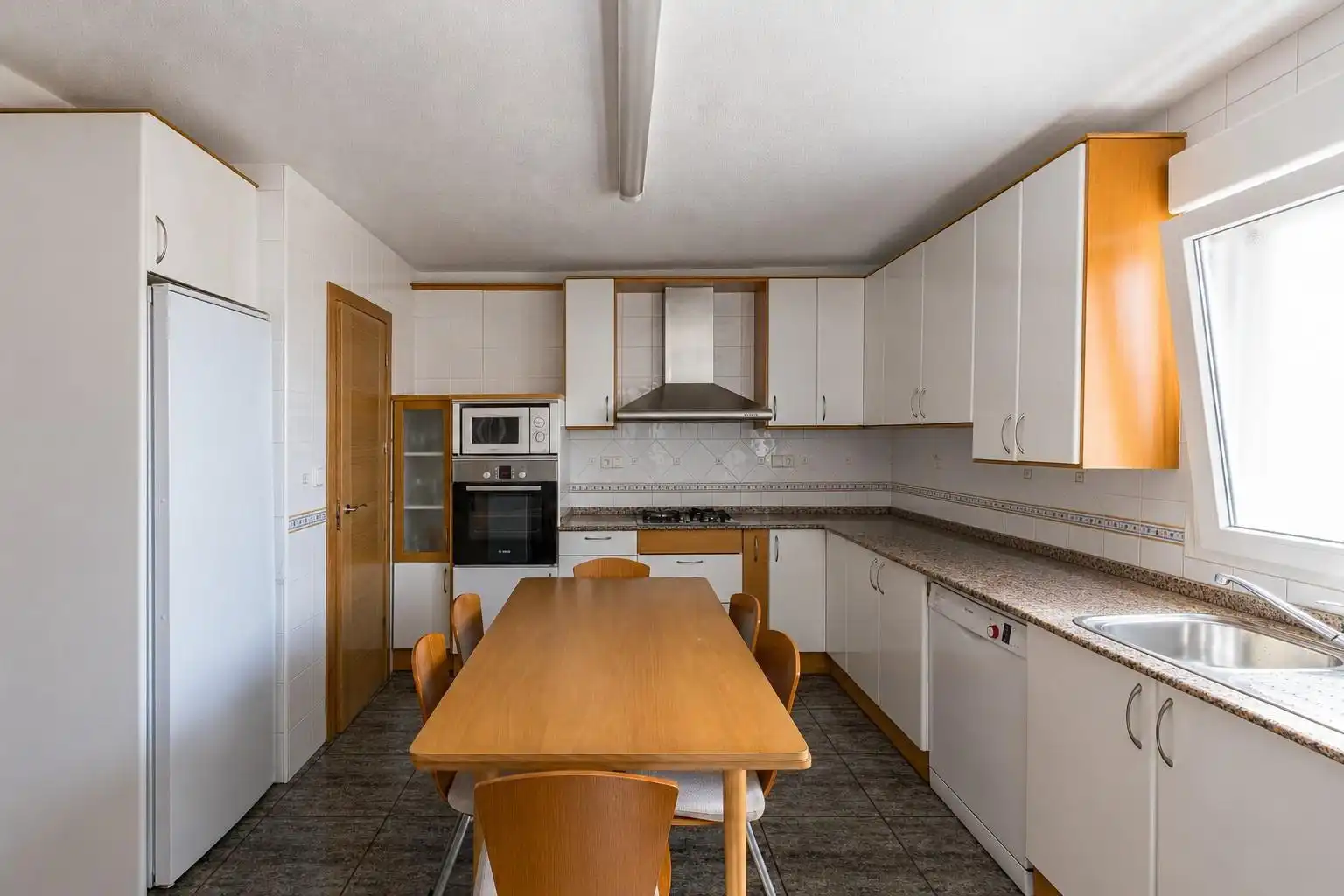 Kitchen of Flat for sale in Murcia  with Storage room