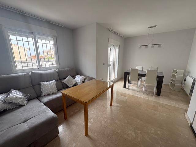 Casa adosada en Venta en Barrio de la Vega