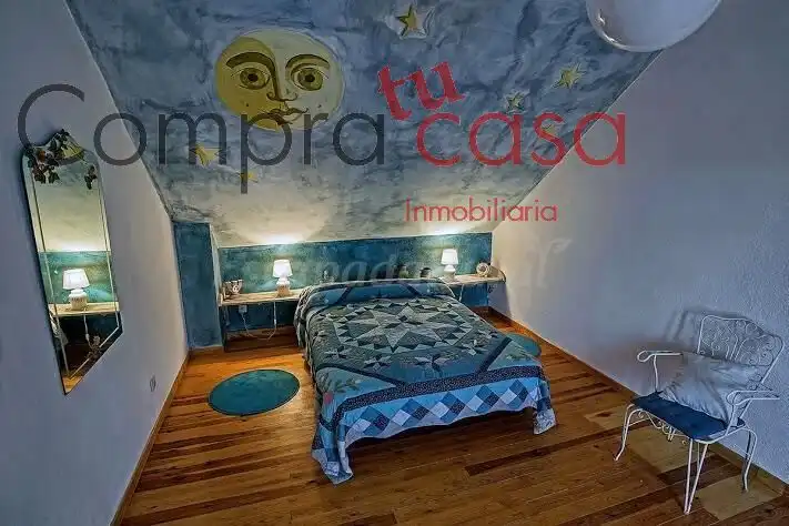 Habitación de Casa o chalet en venta en Valverde del Majano con Calefacción, Jardín privado y Terraza
