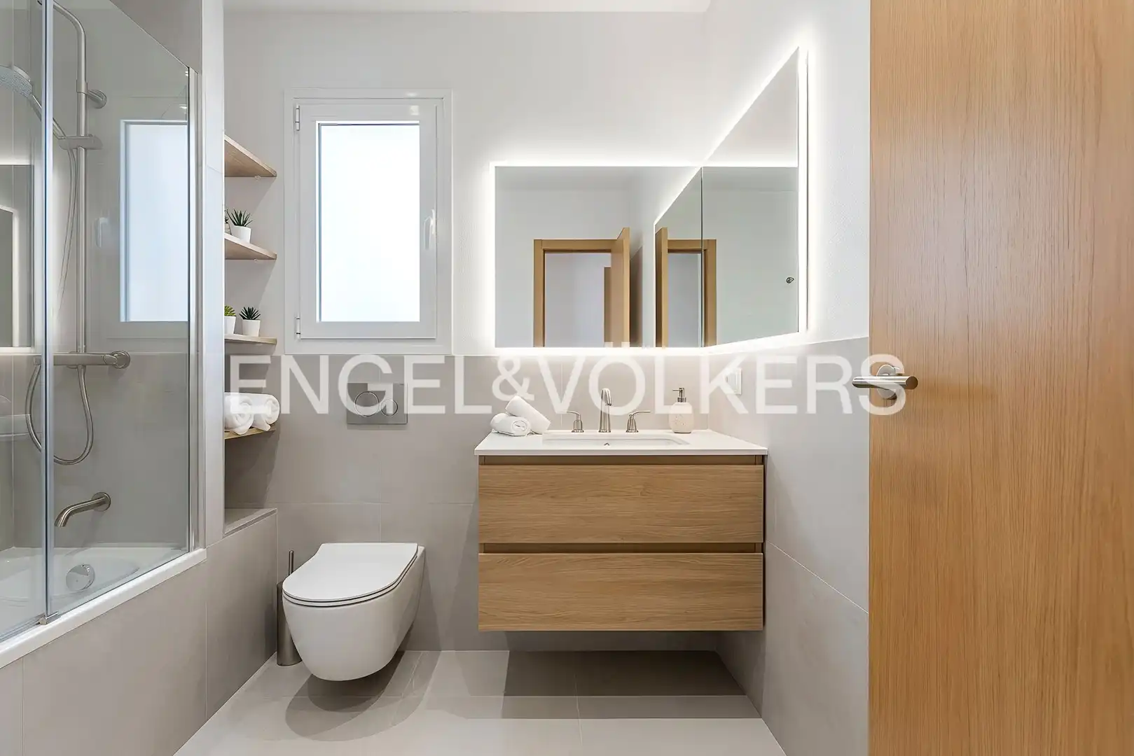 Baño de Casa o chalet en venta en Viladecans con Calefacción, Jardín privado y Terraza